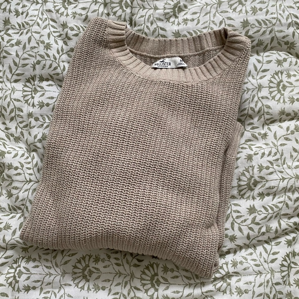 Hollister Oversized Sweater